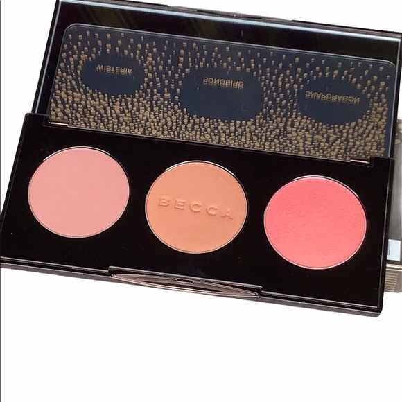 Becca Blushed With Light Trio - Picture 1 of 5